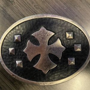 Metal / Black leather belt buckle